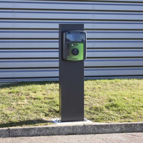Borne de recharge 7.4kW avec contrôleur de charge et protection électrique OHMTEC